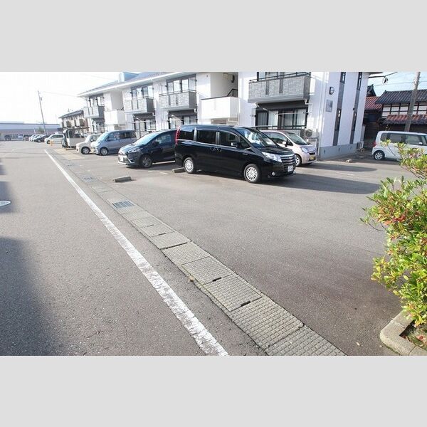 駐車場 (駐車場)