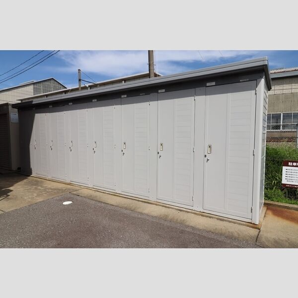 現地周辺 (物置)