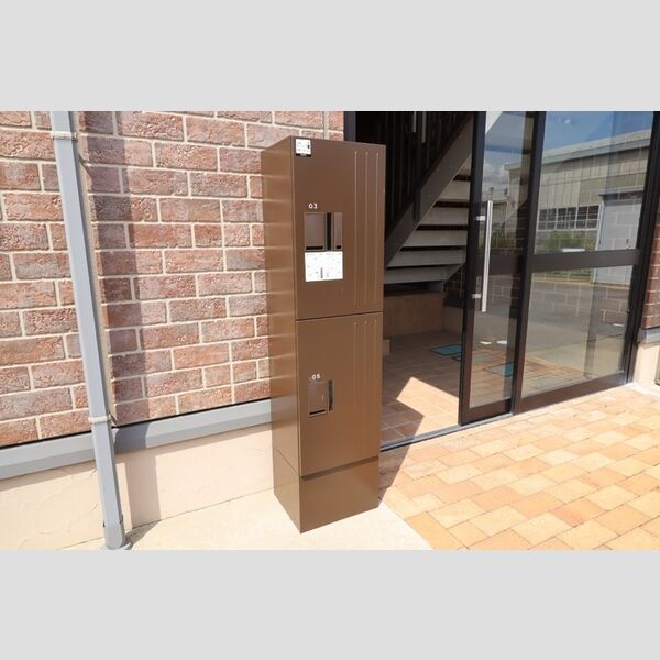 現地周辺 (宅配ボックス)