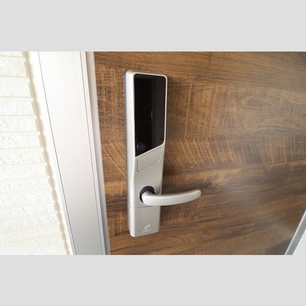 エントランス (カードキー)