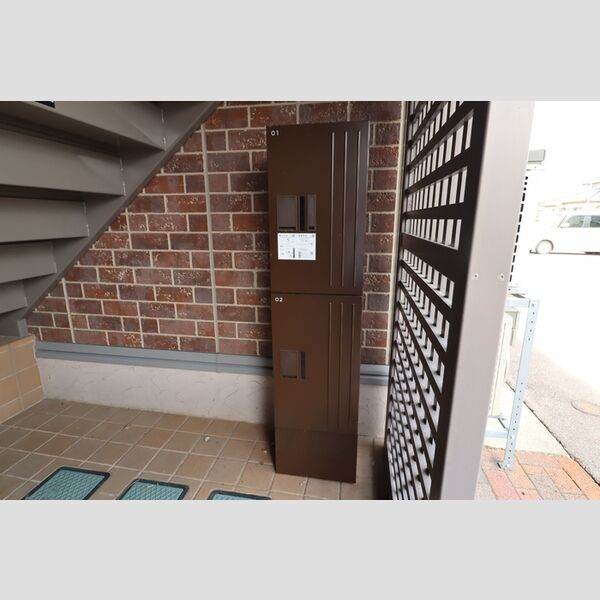 現地周辺 (宅配ボックス)