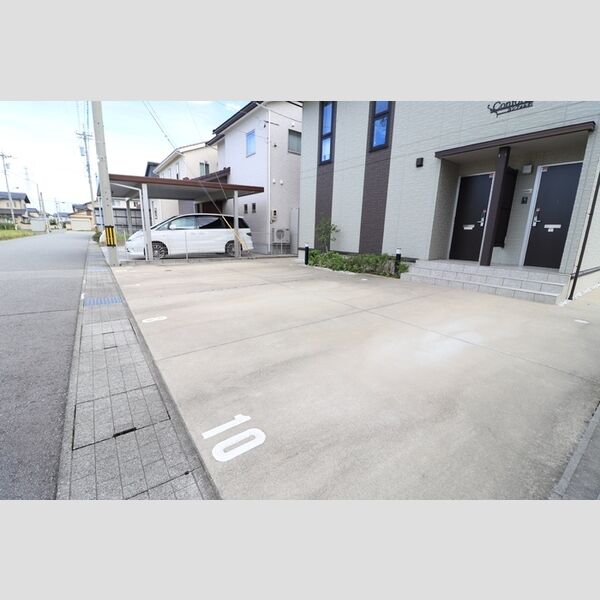 駐車場 (駐車場)