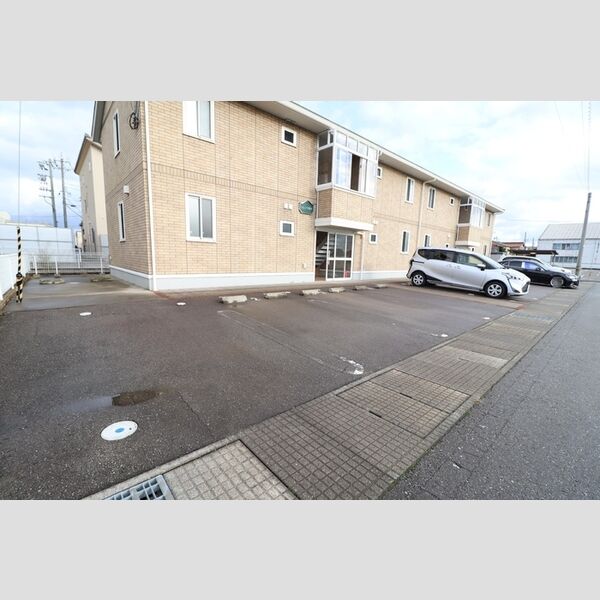 駐車場 (駐車場)