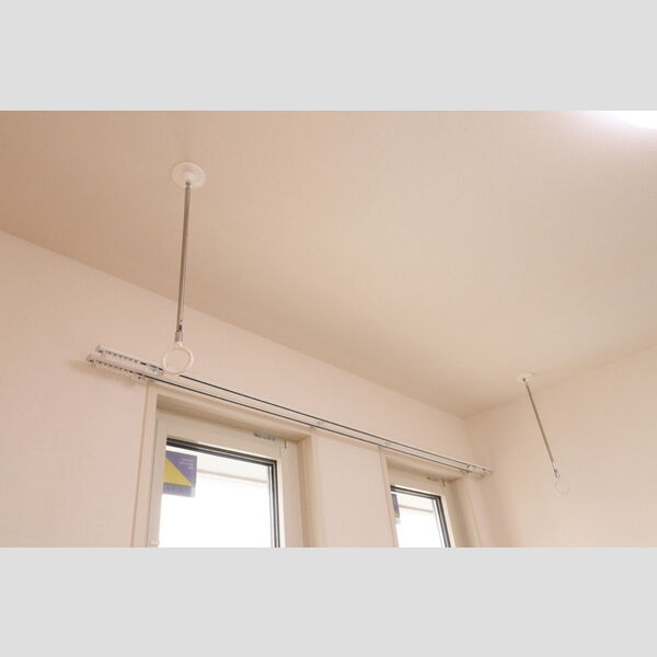 その他 (室内物干し)