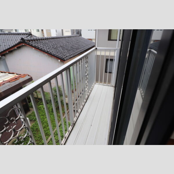 バルコニー・ベランダ (バルコニー)