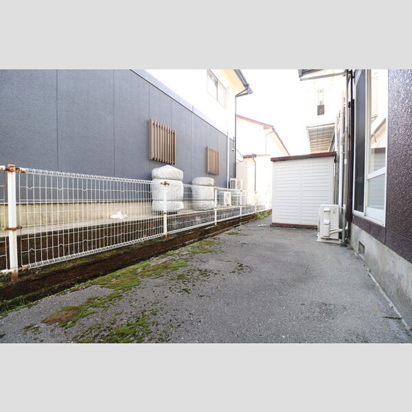 バルコニー・ベランダ (専用庭)