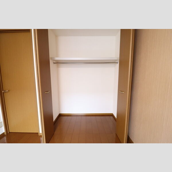 収納 (クローゼット)