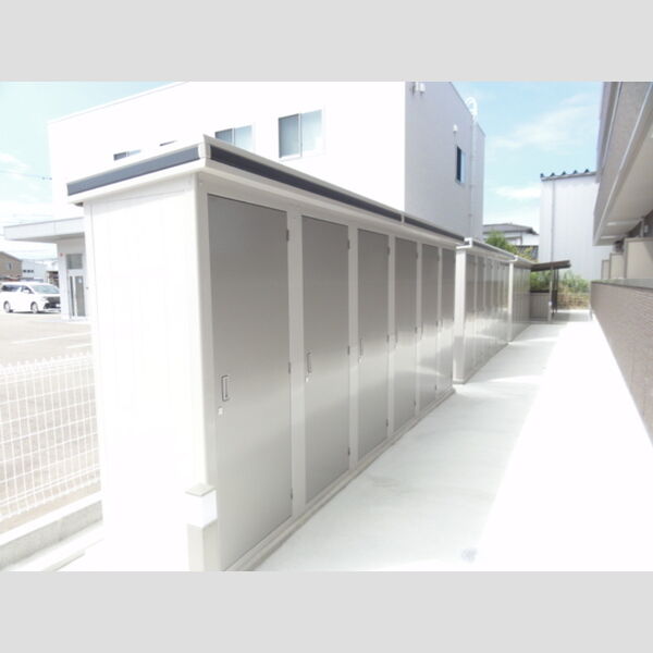 その他 (外部収納)