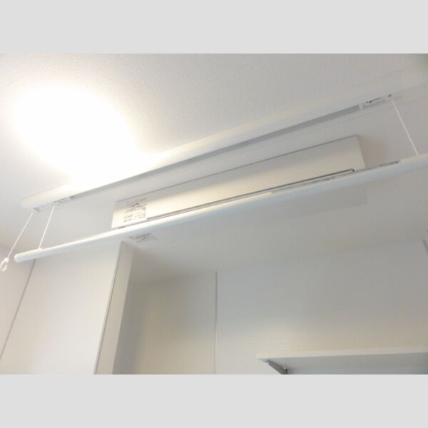 洗面所 (室内物干し)