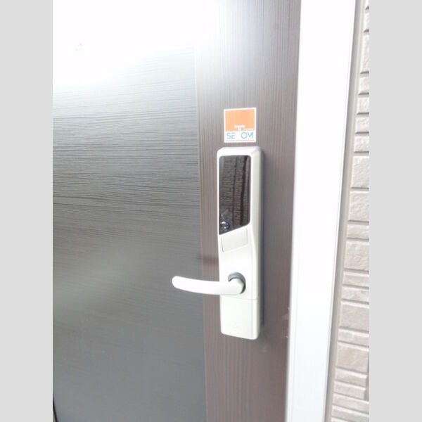 その他設備 (玄関カードキー)