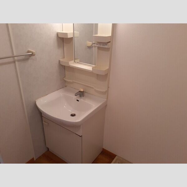 洗面所 (洗面室)