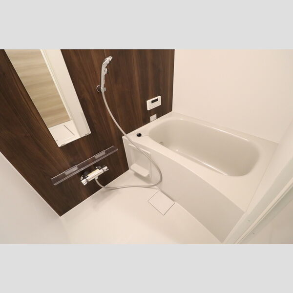 バス (追い焚き給湯・浴室換気乾燥機)