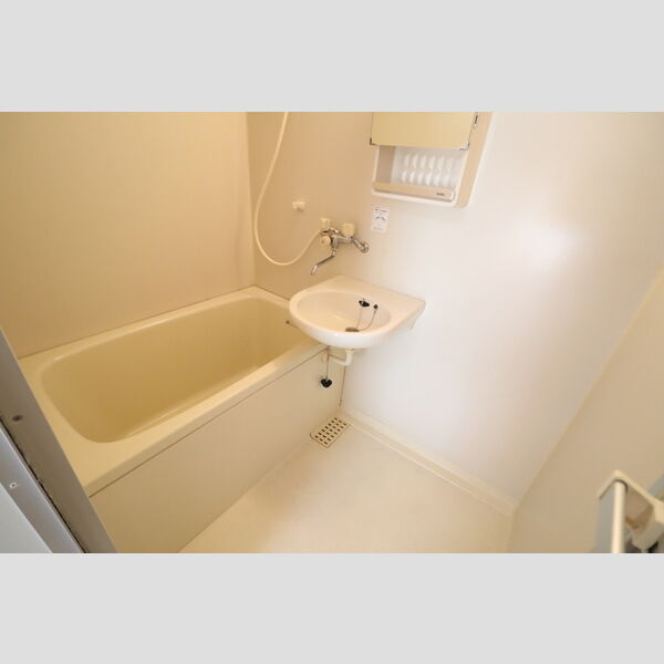 バス (ユニットバス)