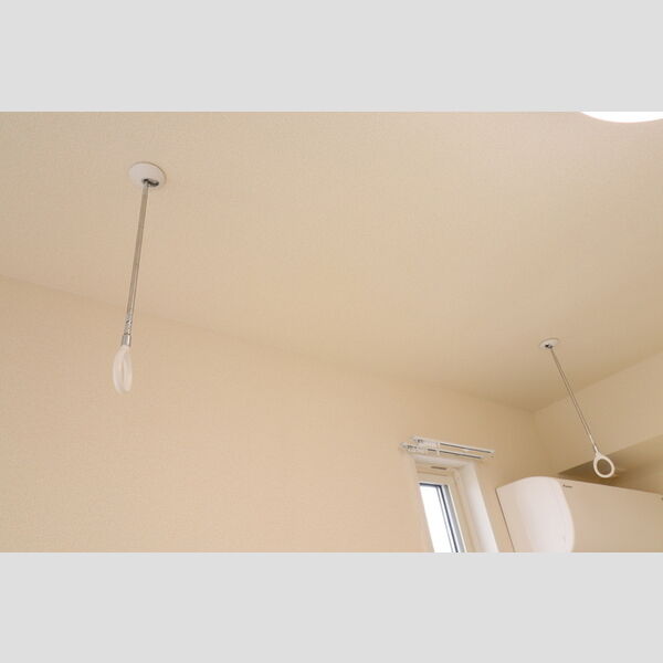 その他 (室内物干し)