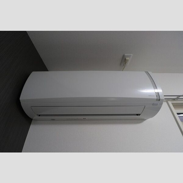 その他設備 (エアコン　B112)