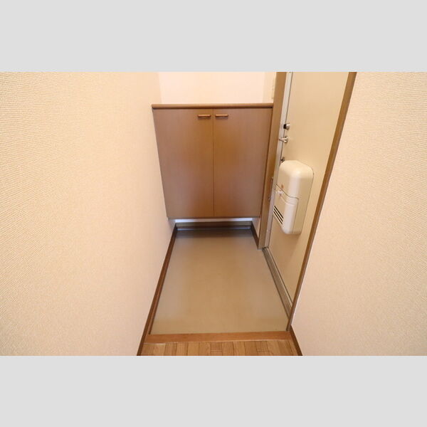 玄関 (玄関)