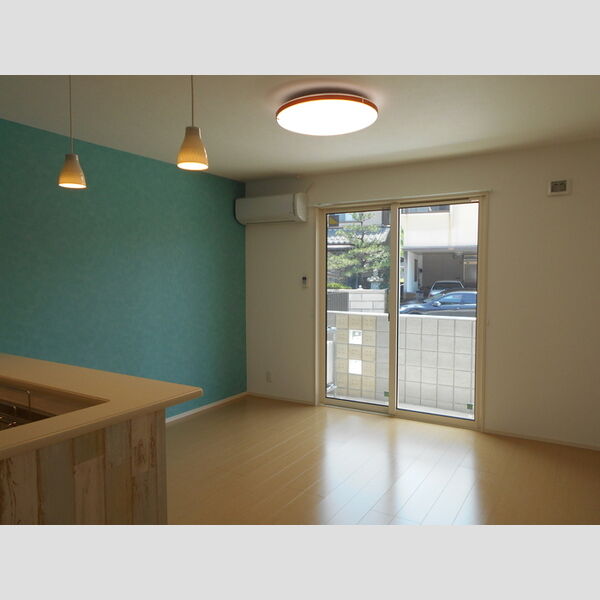 居室・リビング (LDK12.5帖　テラス方向　エアコン　Ⅱ)