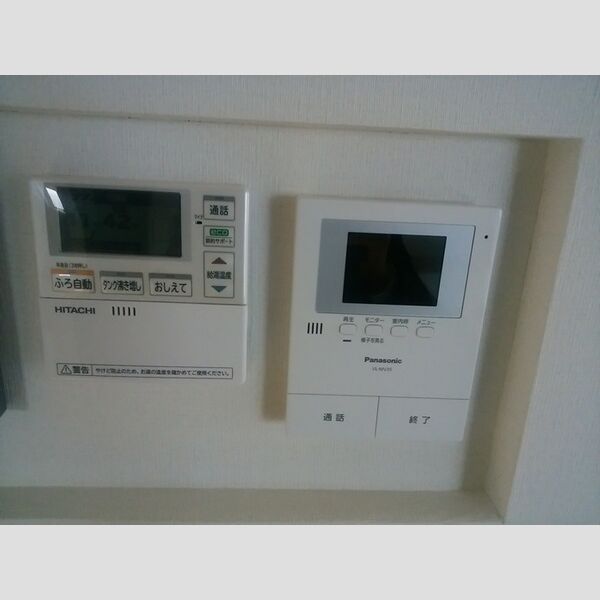 その他設備 (エコキュート、TVインターホン)