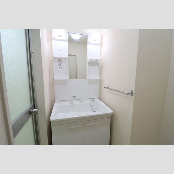 洗面所 (洗面台)