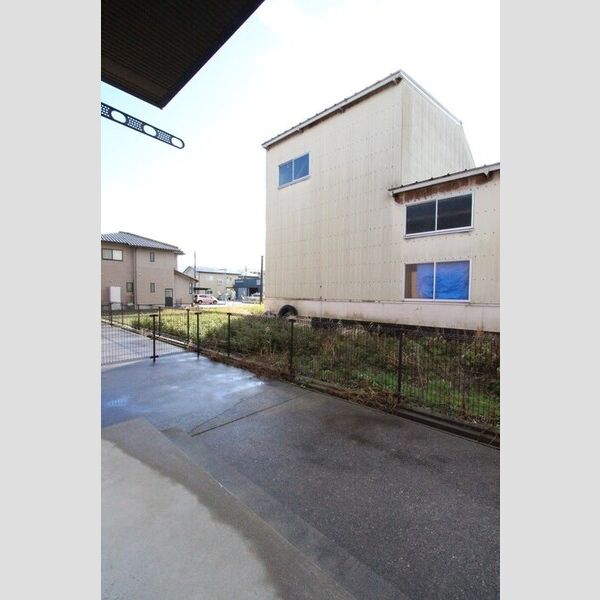 その他 (105　テラス)