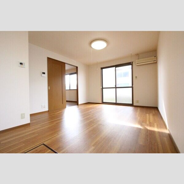 居室・リビング (105　LDK)