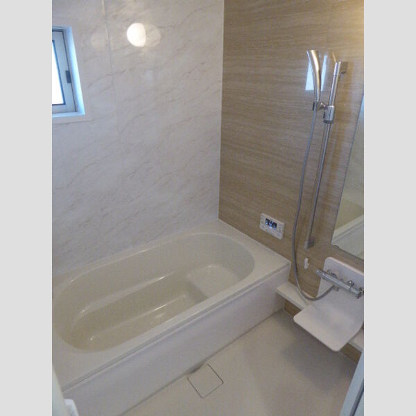 バス (201　追焚機能付一坪風呂)