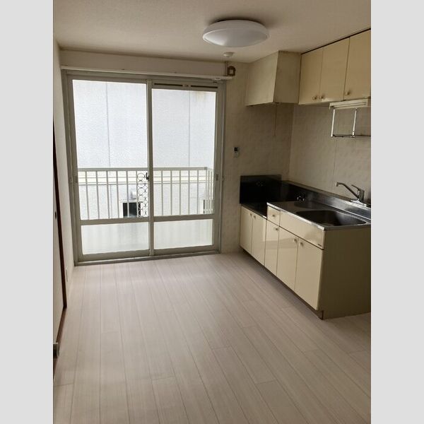 居室・リビング (DK)