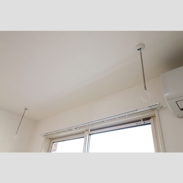 その他 (室内物干し)