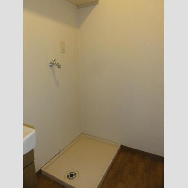 その他設備 (洗濯機置き場)