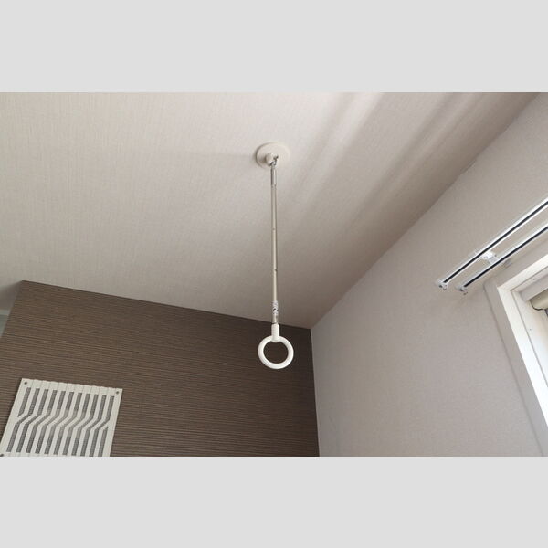 その他 (室内物干し)