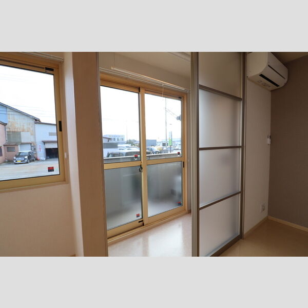 その他 (サンルーム(納戸)・室内物干し)