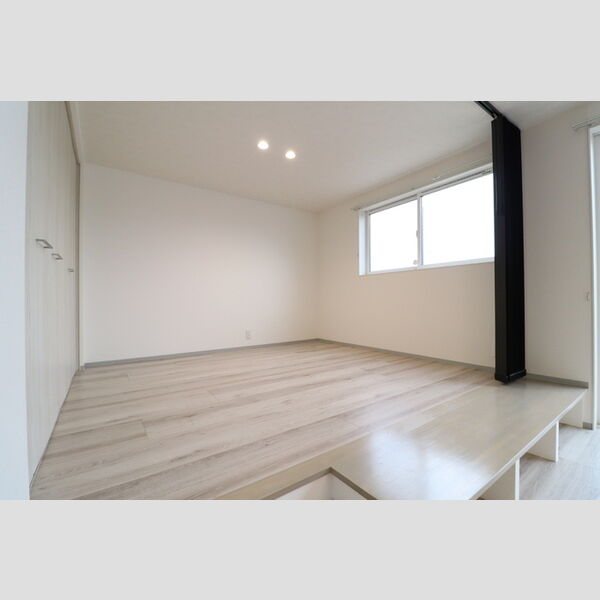 その他 (スキップフロア)