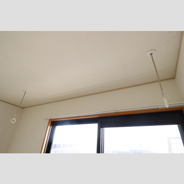 その他 (室内物干し)