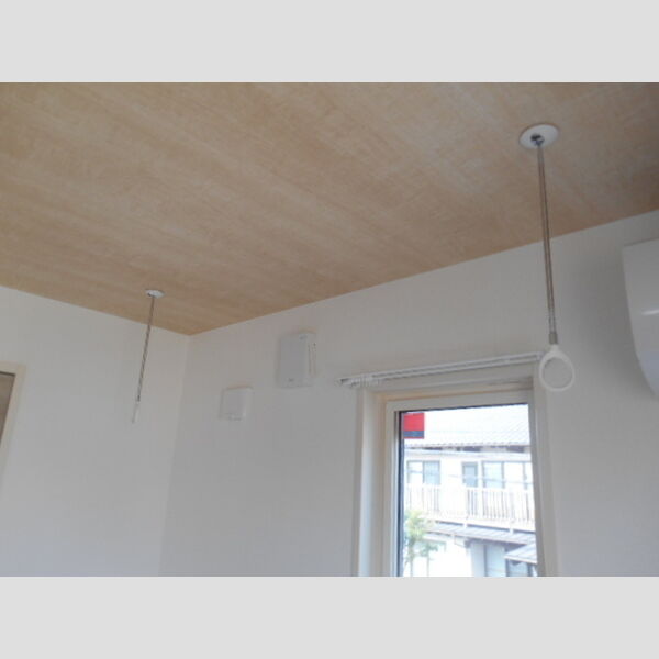 その他 (室内物干し)