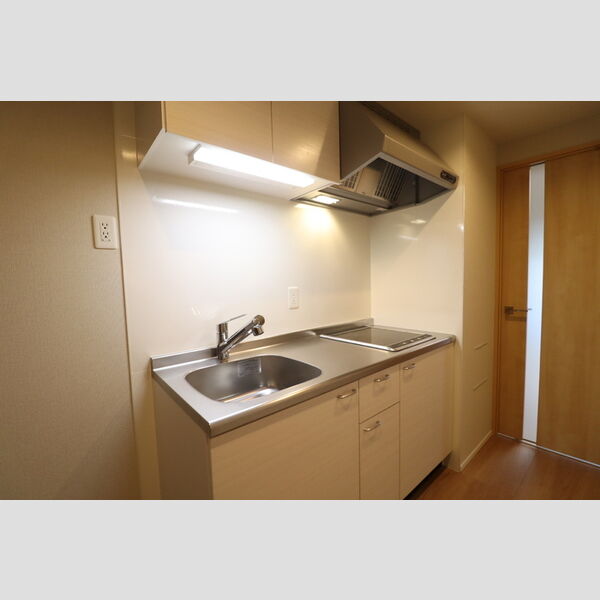 キッチン (システムキッチン)