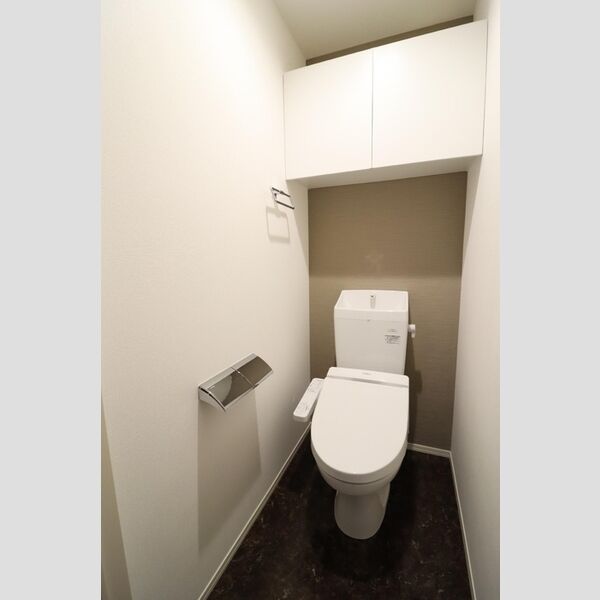 トイレ (201　温水洗浄暖房便座)