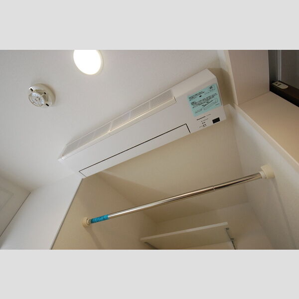 その他 (303　部屋干しファン)