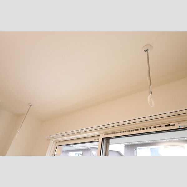 その他 (室内物干し)