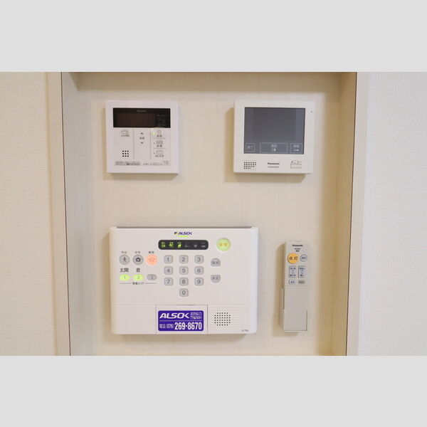 その他設備 (ALSOKホームセキュリティ・モニタ付インターホン)