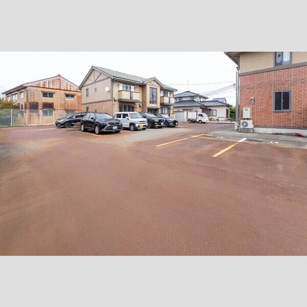 駐車場 (駐車場)