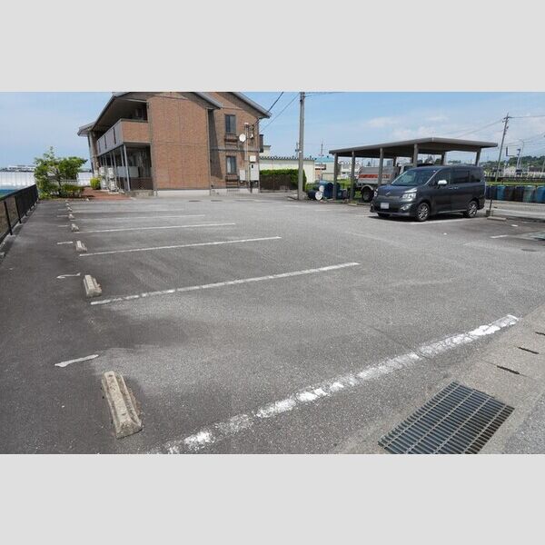 駐車場 (駐車場)