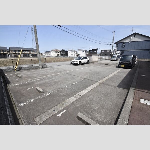 駐車場 (駐車場)