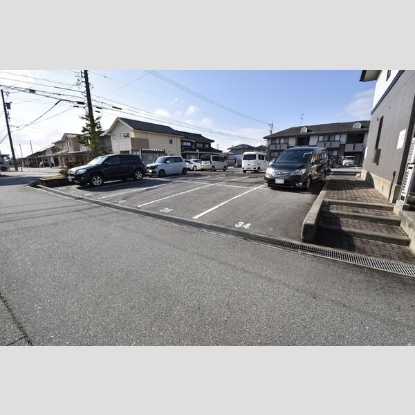 駐車場 (駐車場)