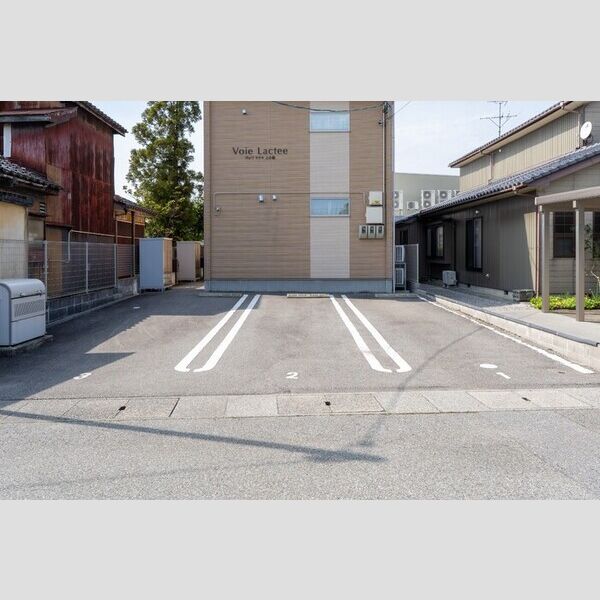 駐車場 (駐車場)