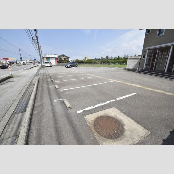 駐車場 (駐車場)