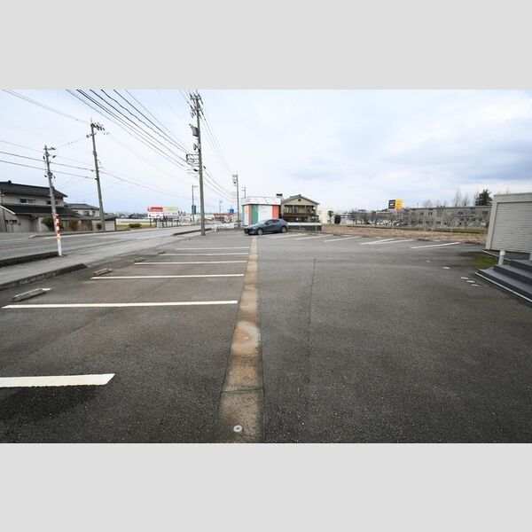 駐車場 (駐車場)