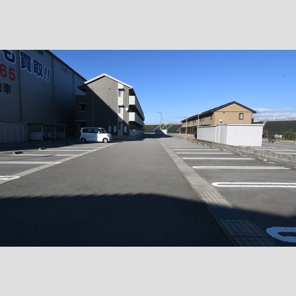 駐車場 (駐車場)