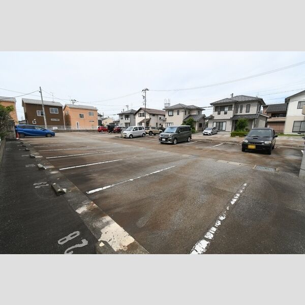駐車場 (駐車場)
