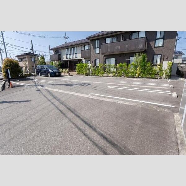 駐車場 (駐車場)