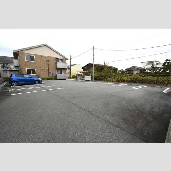 駐車場 (駐車場)
